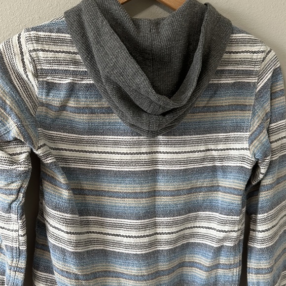 Billabong Women's Core Fit/Stretch Striped Hooded Button Down Sweatshirt Small - Picture 10 of 14